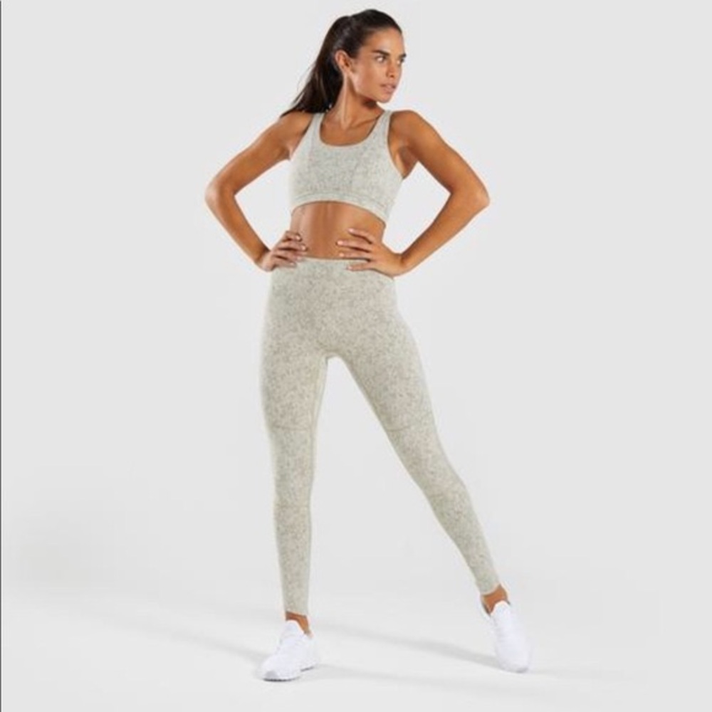 Gymshark Fleur Texture 2 Piece SET